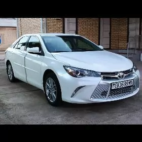 Toyota Camry 2016