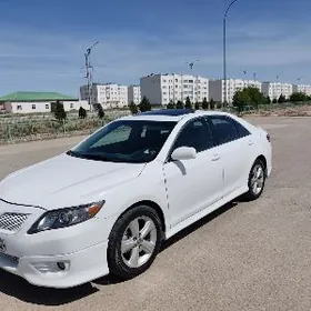 Toyota Camry 2010