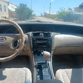 Toyota Avalon 2002