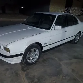 BMW 535 1990