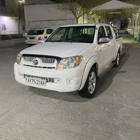 Toyota Hilux 2010