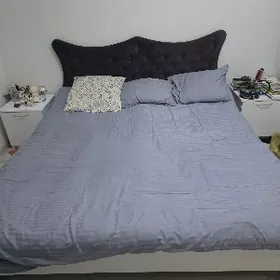 кровать продаётся