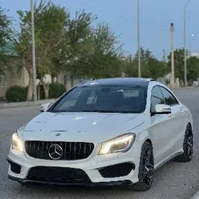 Mercedes-Benz CLA 2014