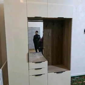 mebeller we icki gapylar