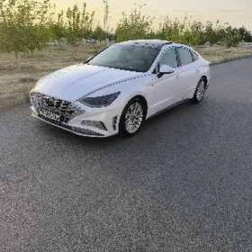 Hyundai Sonata 2021