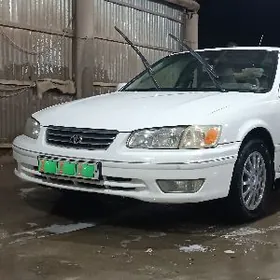 Toyota Camry 1998