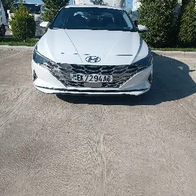 Hyundai Elantra 2021