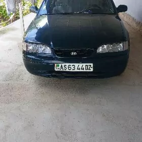 Hyundai Sonata 1996