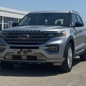 Ford Explorer 2022