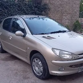 Peugeot 206 2008