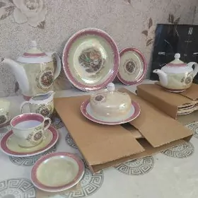 Мадонна чайный сервиз