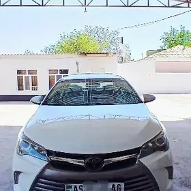 Toyota Camry 2017