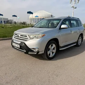 Toyota Highlander 2011