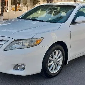 Toyota Camry 2010