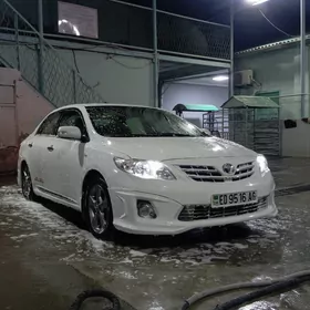 Toyota Corolla 2013