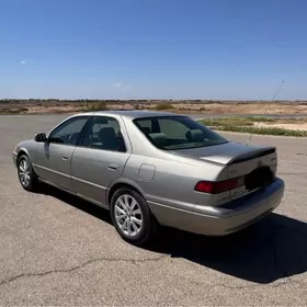 Toyota Camry 1998