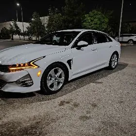 Kia K5 2022