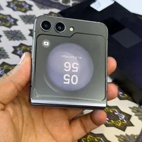 Galaxy Z Flip 5 12/256gb