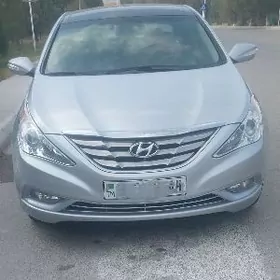 Hyundai Sonata 2013