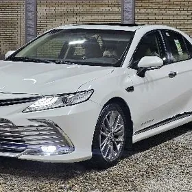 Toyota Camry 2022