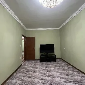 ARENDA GAUDAN A 3 KOMNAT NIKA