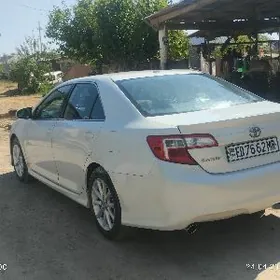 Toyota Camry 2012
