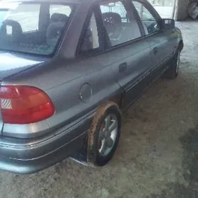 Opel Astra 1992