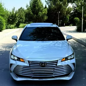 Toyota Avalon 2019