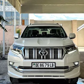 Toyota Land Cruiser Prado 2020