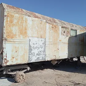 ДАЧА.  1 - НЖЫ.