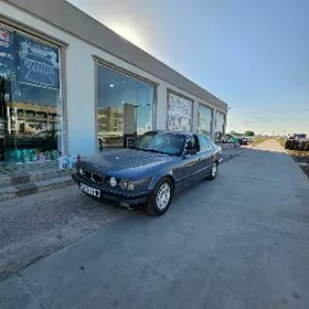BMW 525 1990