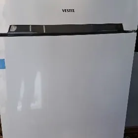 продаётся холодильник