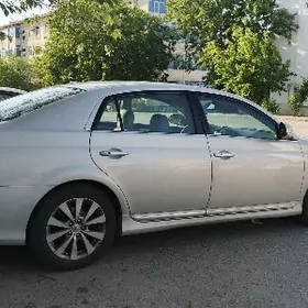 Toyota Avalon 2011