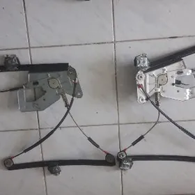 BMW  aýna padýomnyk