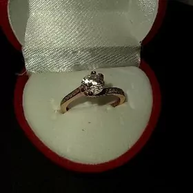 Gyzyl yuzuk/ кольцо золотое