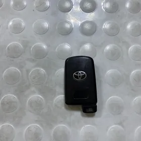 Haliji Avalon2013 Pult