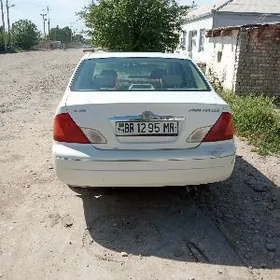 Toyota Avalon 2001