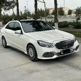 Mercedes-Benz E350 2013