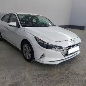 Hyundai Elantra 2021