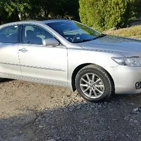 Toyota Camry 2011