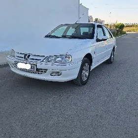 Peugeot 405 2014