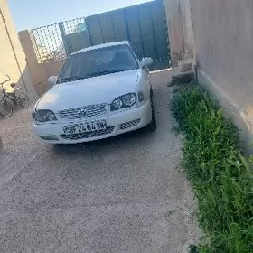 Toyota Corolla 2000