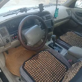 Toyota Avalon 1999