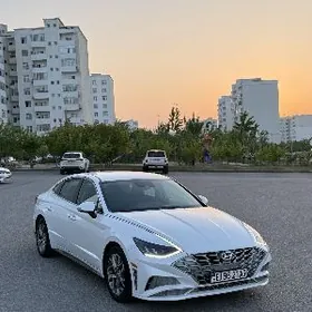 Hyundai Sonata 2021
