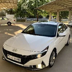 Hyundai Elantra 2021