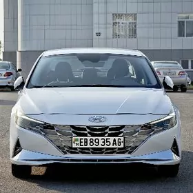 Hyundai Elantra 2021