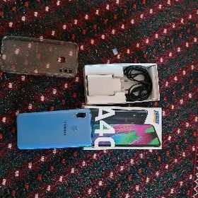 Samsung A40