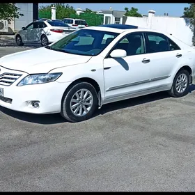 Toyota Camry 2010