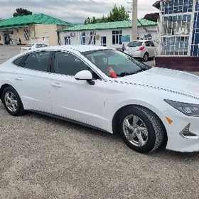 Hyundai Sonata 2021
