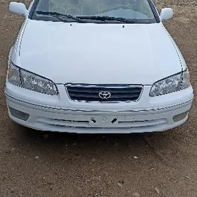 Toyota Camry 1998
